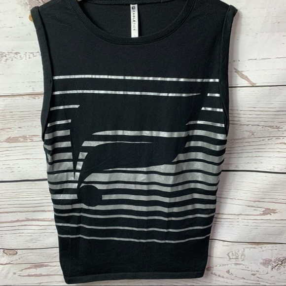 Fabletics Mckinny Tee - Picture 2 of 7